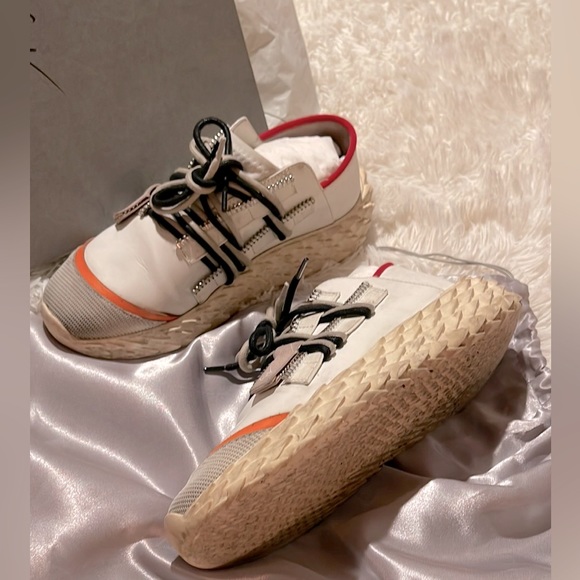 Giuseppe Zanotti women sneakers in size 7 - Picture 5 of 8